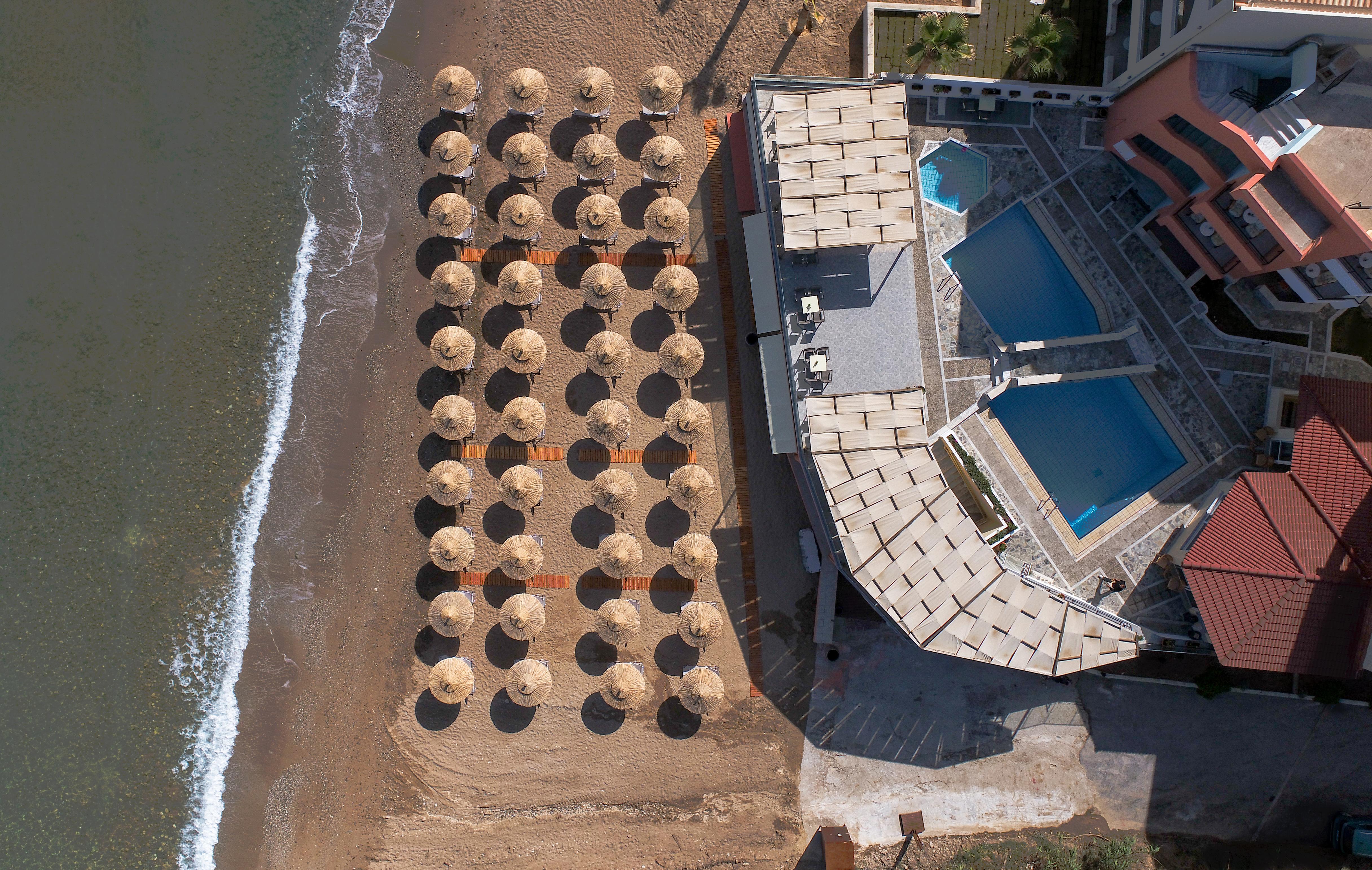 Dedalos Beach Hotel Sfáka Extérieur photo