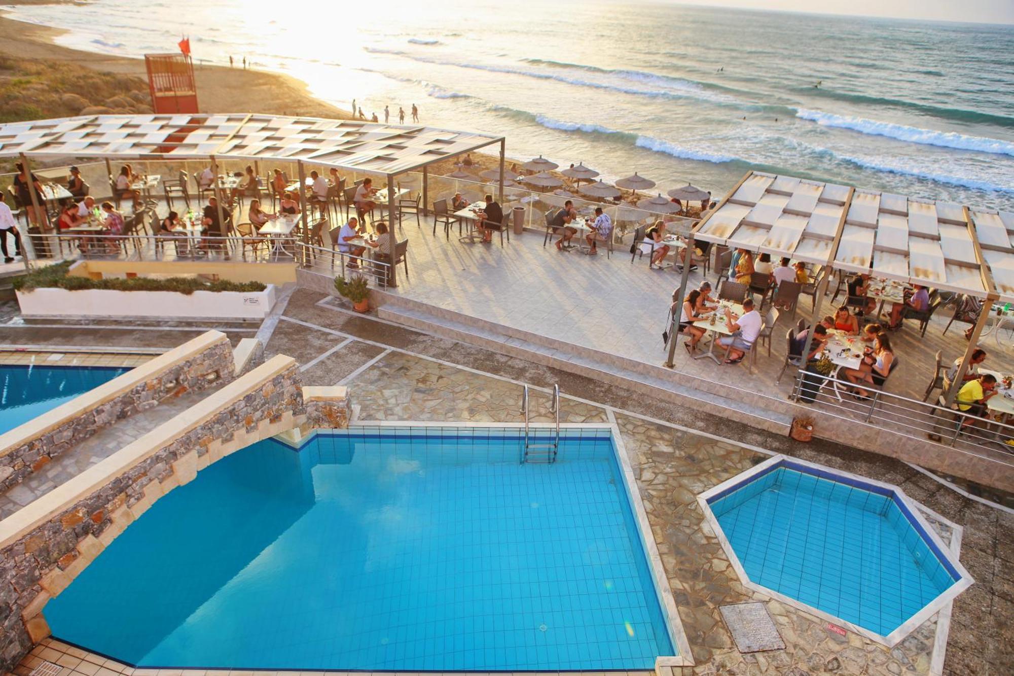Dedalos Beach Hotel Sfáka Extérieur photo