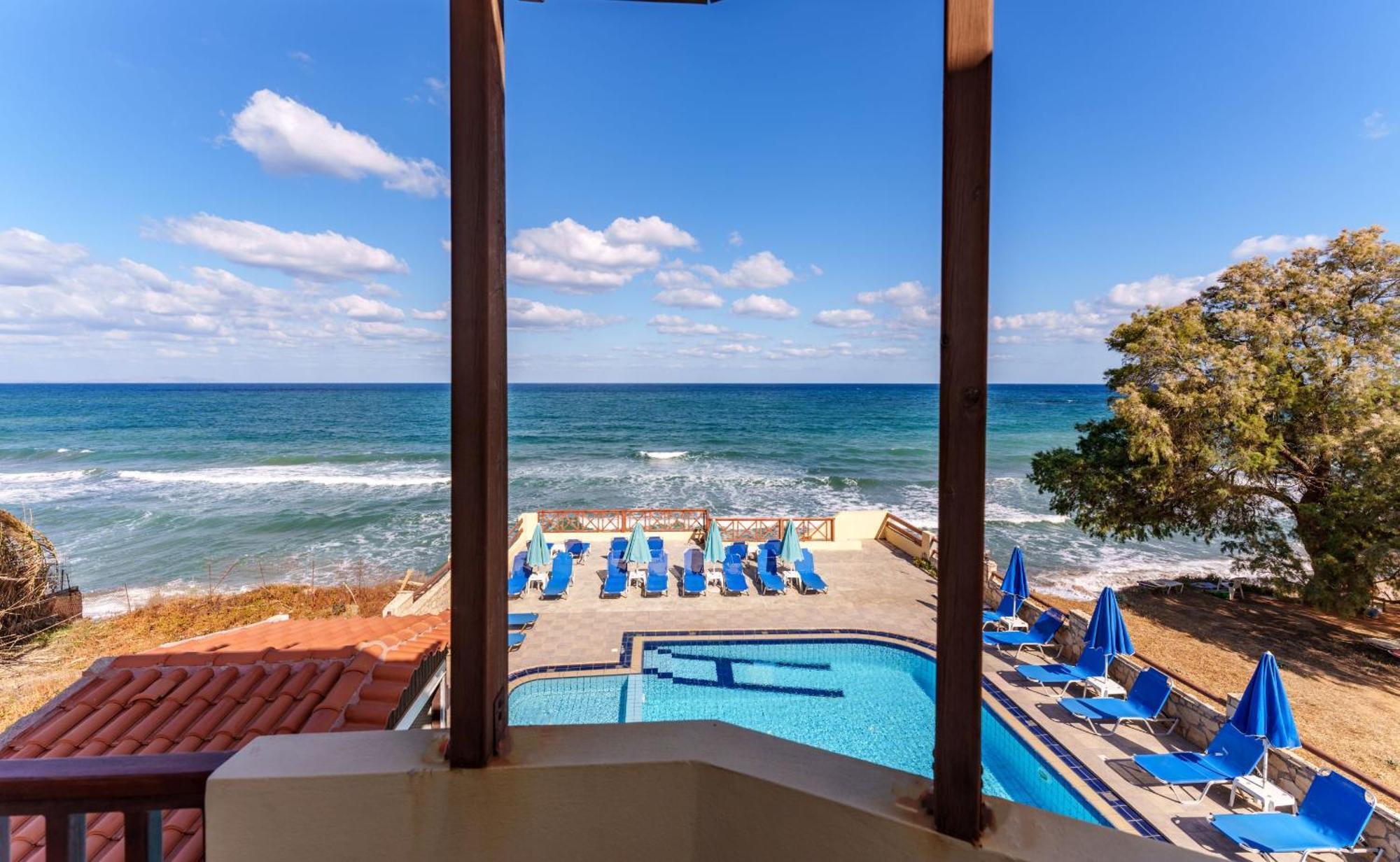 Dedalos Beach Hotel Sfáka Extérieur photo