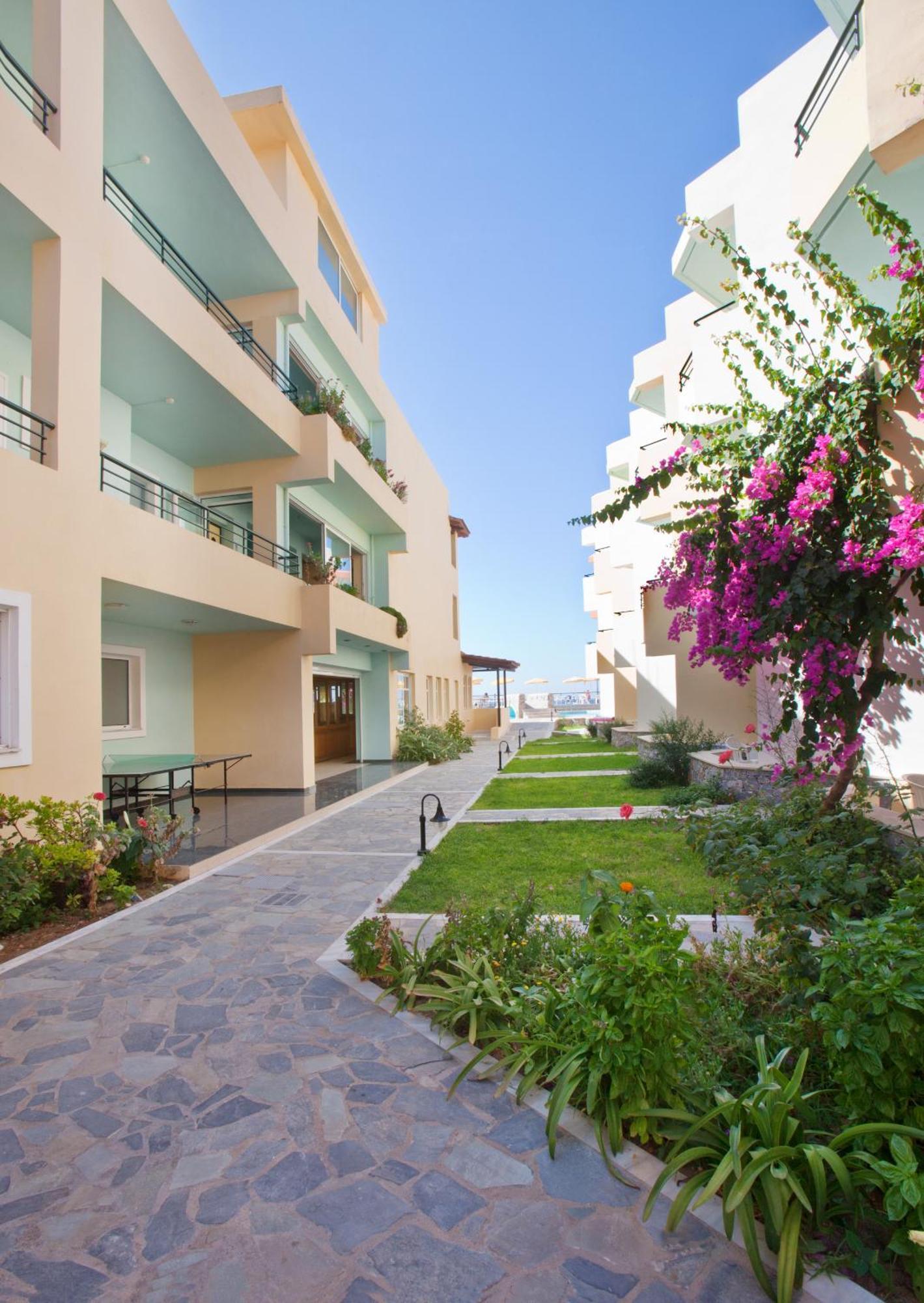 Dedalos Beach Hotel Sfáka Extérieur photo
